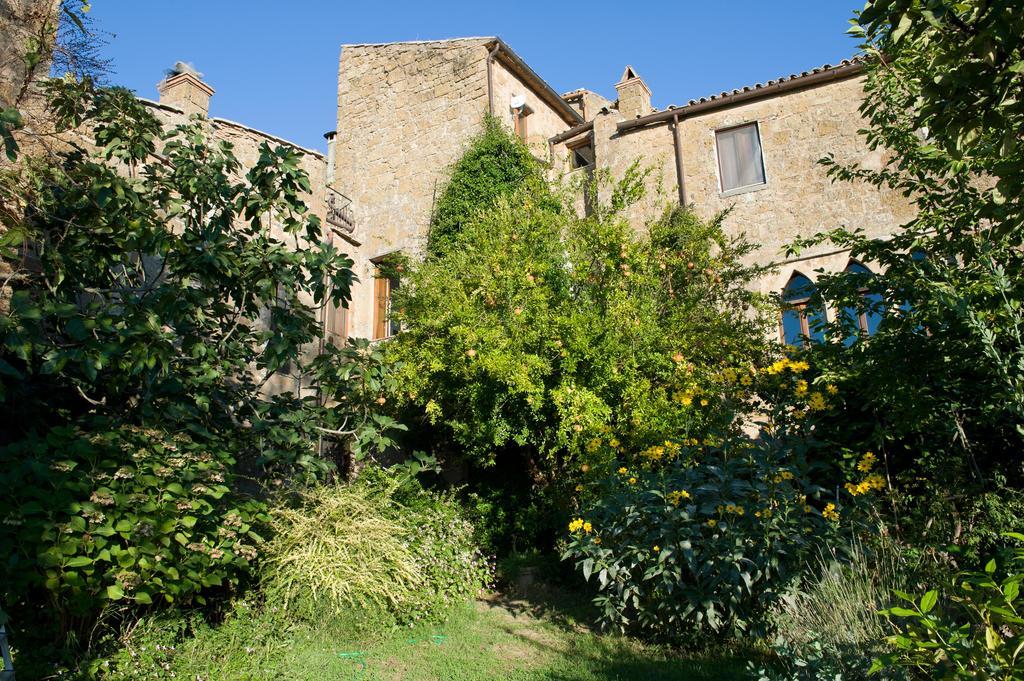 Apartamento Palazzo Contino Bagnoregio Exterior foto