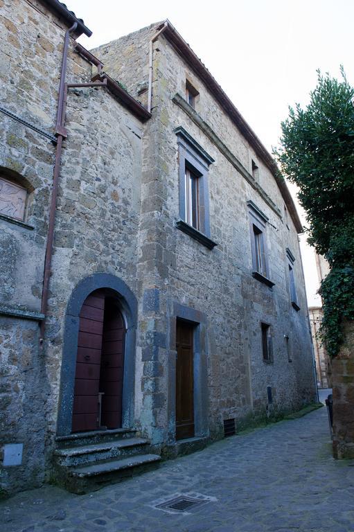 Apartamento Palazzo Contino Bagnoregio Exterior foto